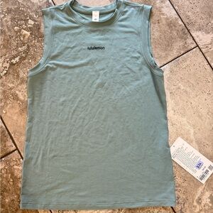 Lululemon muscle tank